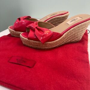 Valentino Mena Bow Fuchsia pink Wedge Sandals for Women - size 36
